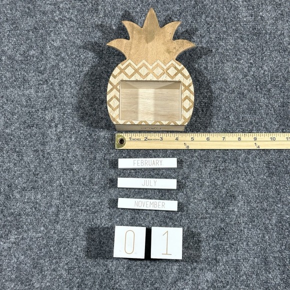 Office‎ Envy Pineapple Desk Daily Wooden Block Calendar , 5.5"x8" 2" - Picture 5 of 9